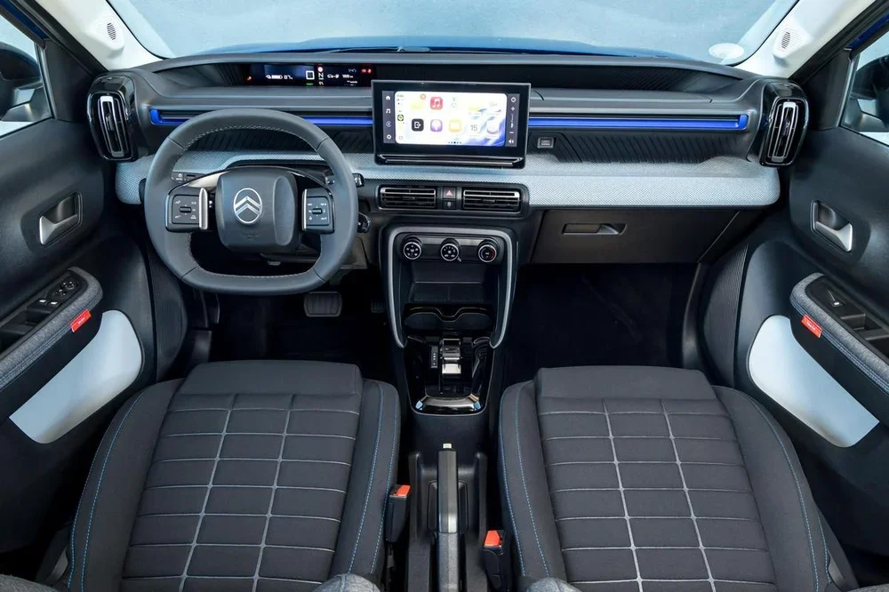 El habitáculo del nuevo Citroën C3 es espacioso y está equipado con tecnologías útiles e intuitivas